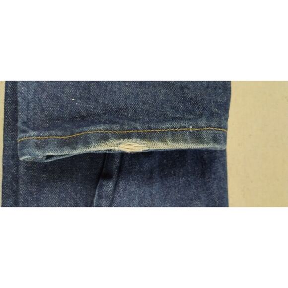 Wrangler Mens Jeans Dark Wash Denim Button Straight Leg Relaxed Fit Blue 48X32 - Picture 6 of 12